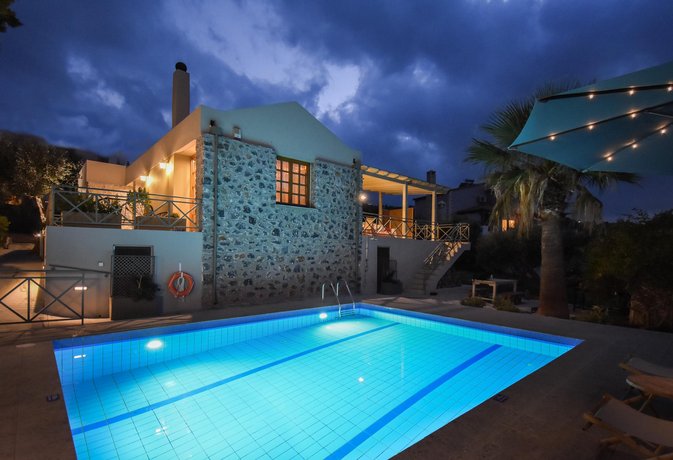 Villa 15 Elegant Private Pool Family