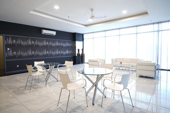 Pinstay Scandinavian Suites @ ITCC Manhattan Suites