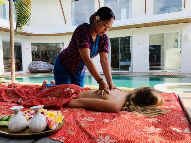 Luxury Villa Juno Seminyak
