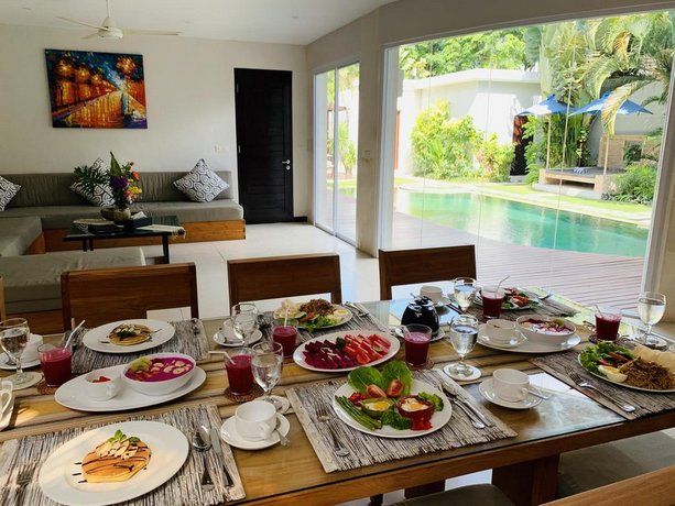 Luxury Villa Juno Seminyak