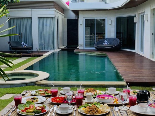Luxury Villa Juno Seminyak
