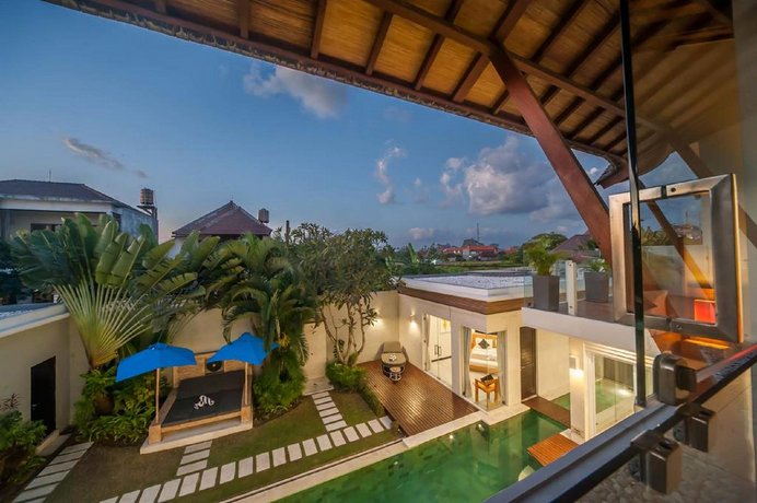 Luxury Villa Juno Seminyak