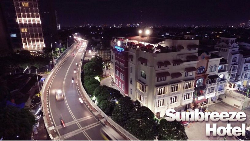Sunbreeze Hotel