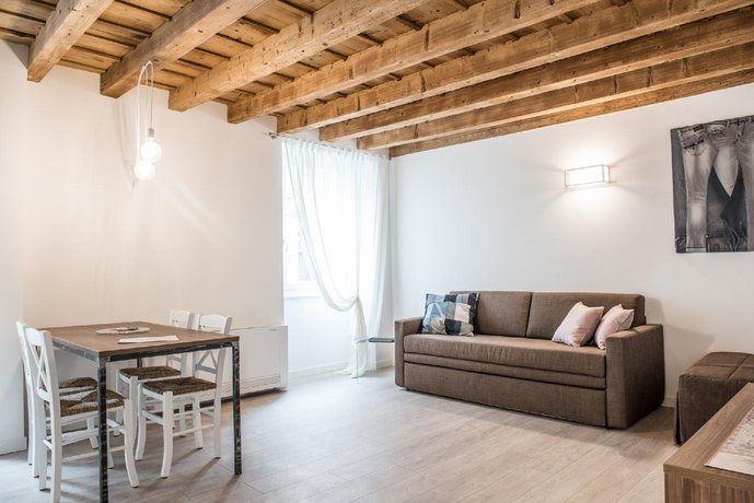 Carrera Home Appartamenti Verona - Stanze Sanificate all'ozono