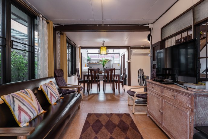Baan Samlan Thai style Wooden House