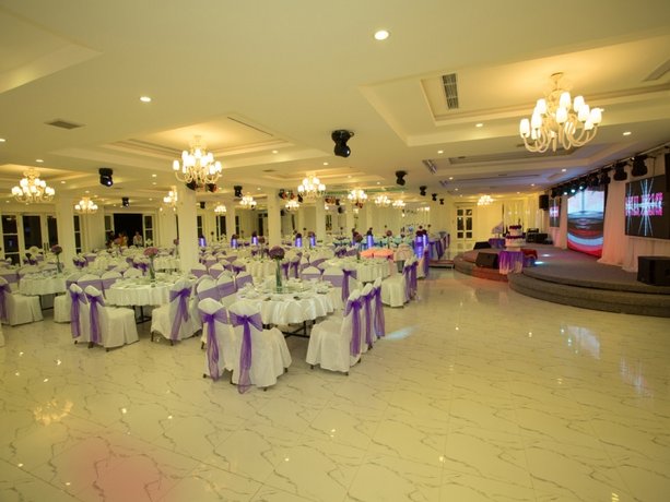 Royal Hotel & Healthcare Resort Quy Nhon