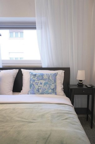 Oval Main Square Apartment