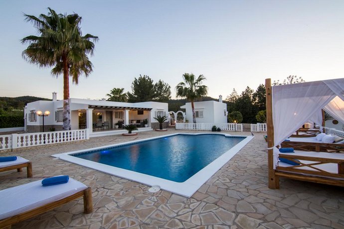 Villa Can Raes