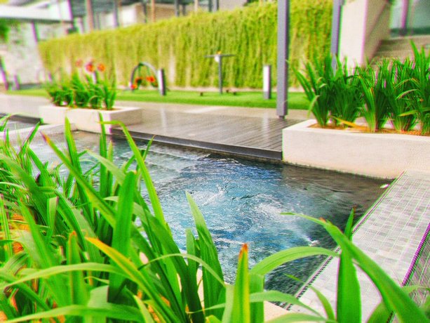 Beautiful Relaxing Home in SkyArena Ascenda 3-6pax