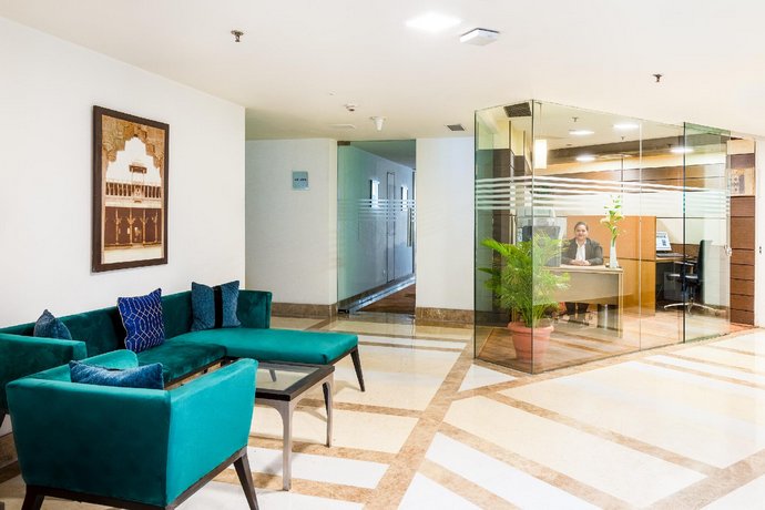 5 By OYO - Metropolitan
