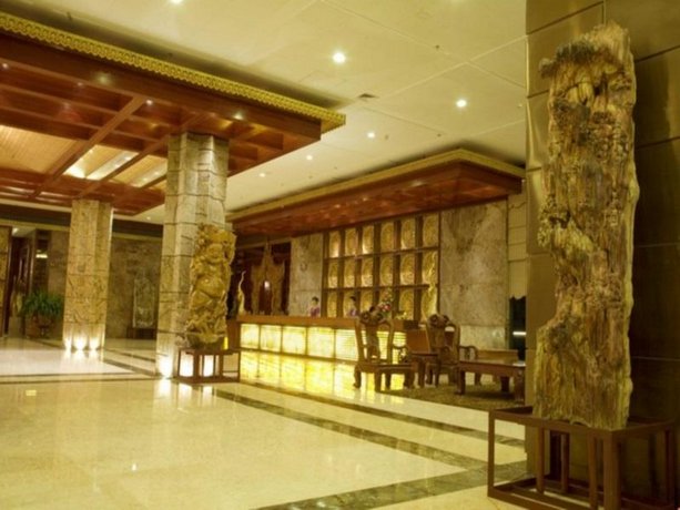 Golden Zone Hotel - Xishuangbanna