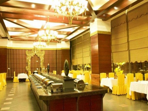 Golden Zone Hotel - Xishuangbanna