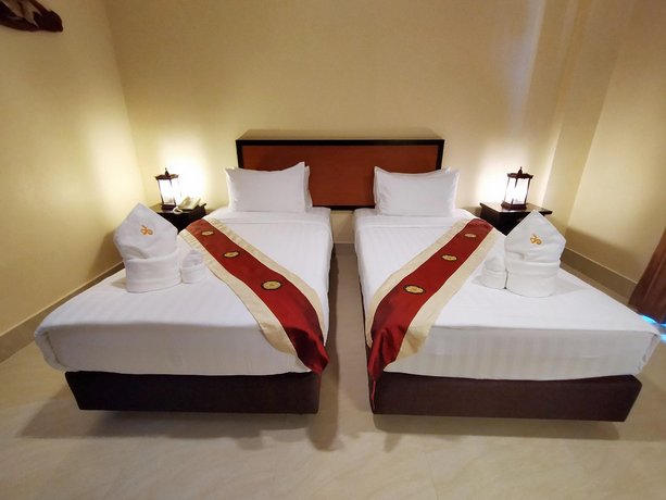 Rayong Lanna Hotel