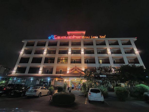 Rayong Lanna Hotel