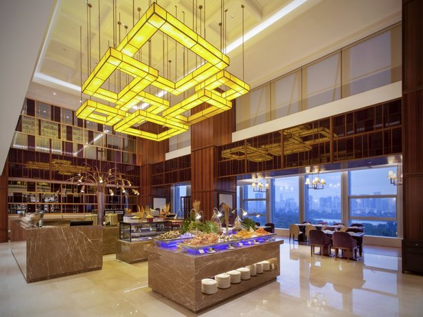 Ming Du Lakeside Hotel