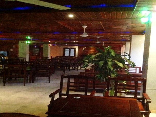 Vuong Hoan Hotel 2