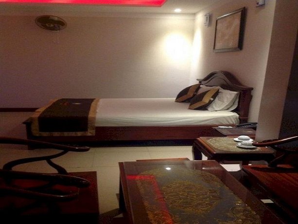 Vuong Hoan Hotel 2