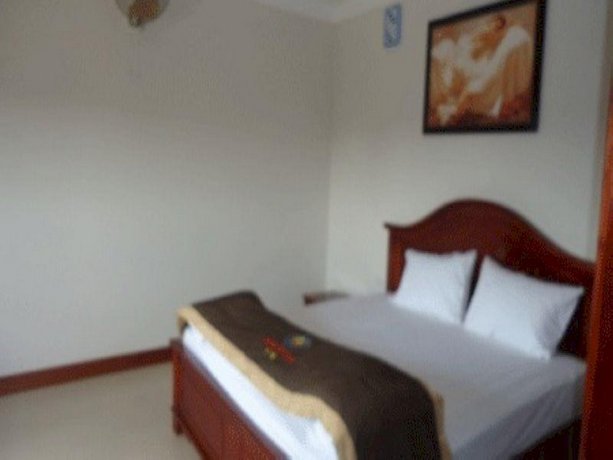 Vuong Hoan Hotel 2