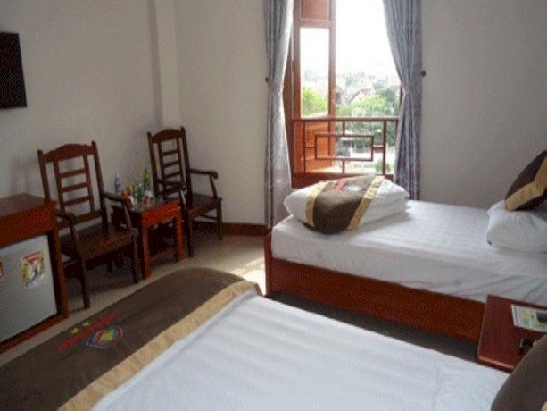 Vuong Hoan Hotel 2