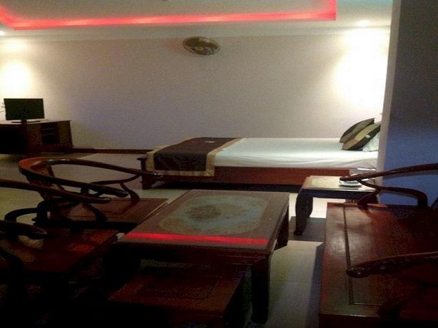 Vuong Hoan Hotel 2