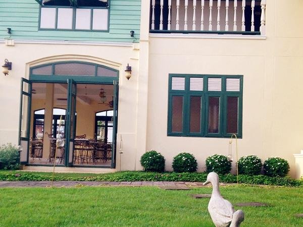 Khum Muang Min Boutique Hotel