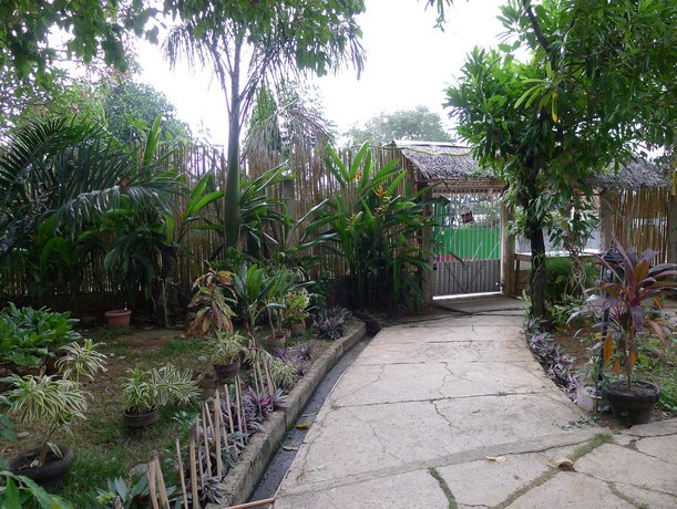 Puerto Bayview Backpackers