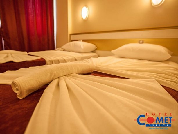 Comet De Luxe Hotel