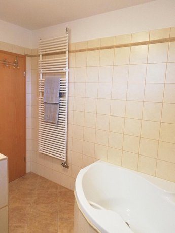 Boroka Apartman Heviz