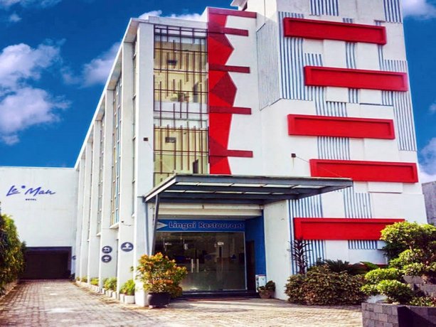 Le Man Hotel Lampung