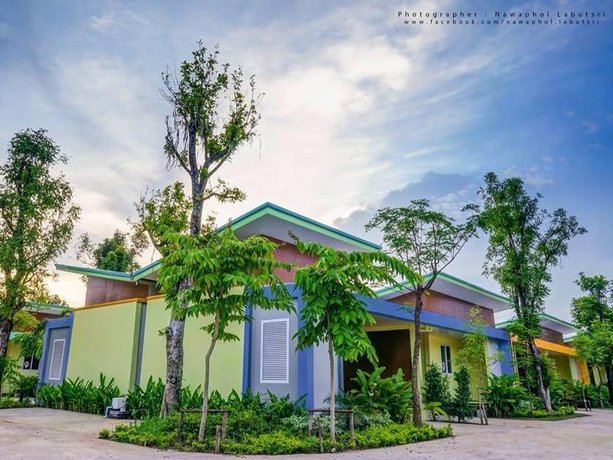 Check in Hotel and Resort