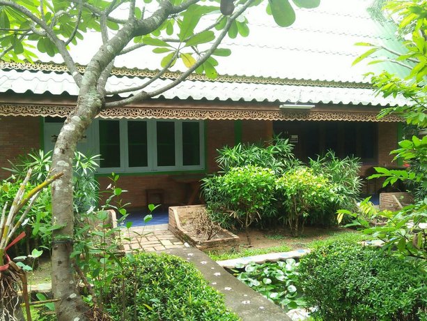 Orchid Hibiscus Guest House