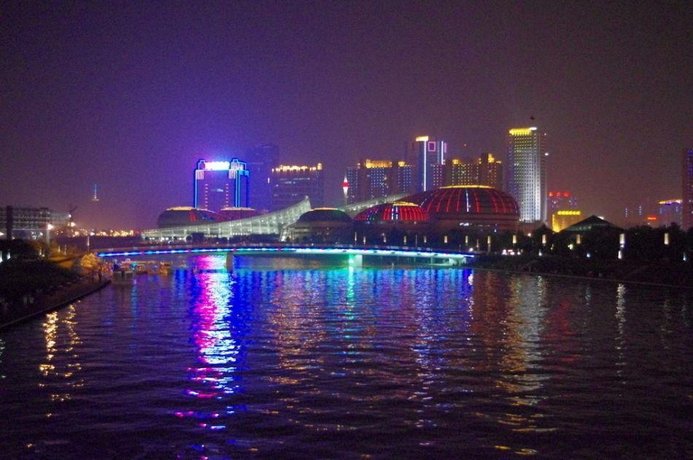 Lavande Hotel Zhengzhou High-tech Zone Kexue Avenue
