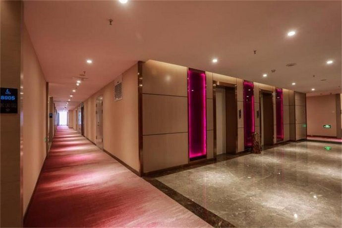 Lavande Hotels Yinan Junyue Shopping Center