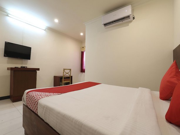 OYO 14726 Hotel Inaya