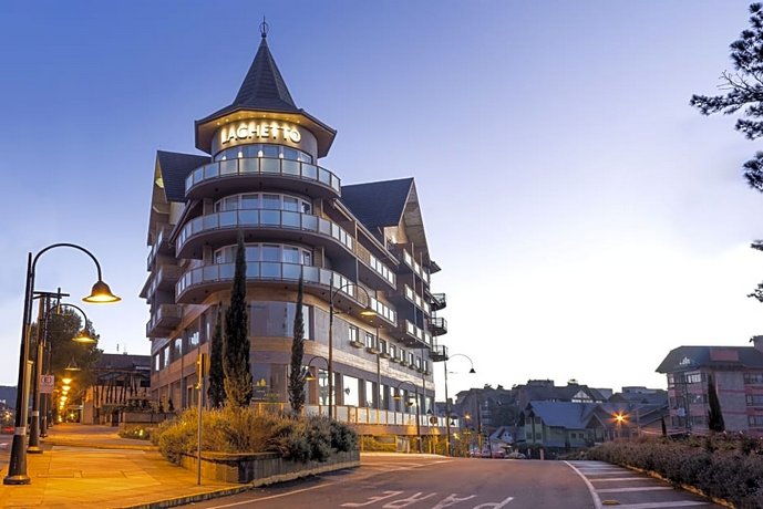 Hotel Laghetto Pedras Altas