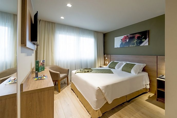 Hotel Laghetto Pedras Altas