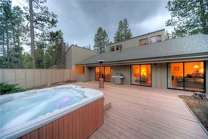 Jackpine Lane 8