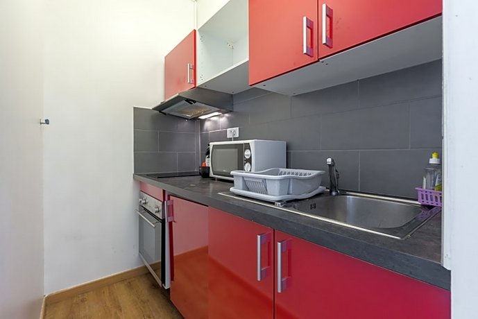 Florella Clemenceau Apartment