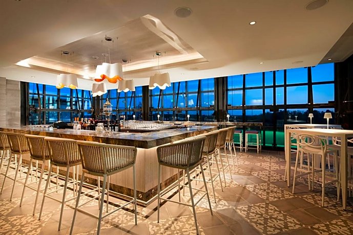 JW Marriott Savannah Plant Riverside District