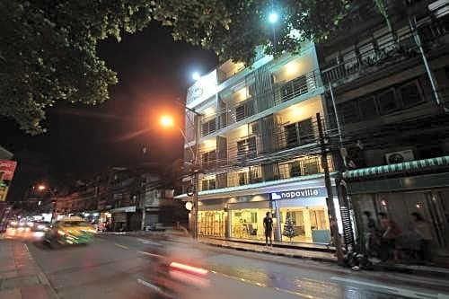 Napaville Huai Khwang
