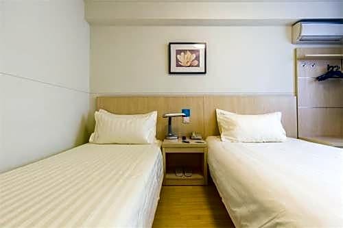 Jingjiang Inn People's Hospital Gaocheng