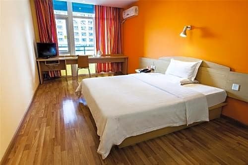 7Days Inn Xi'an Big Wild Goose Pagoda East Xiaozhao Road