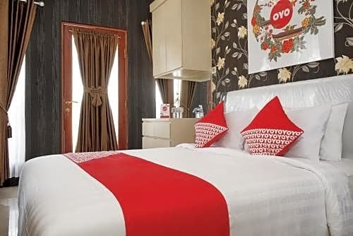 OYO 444 Rafitha Homestay