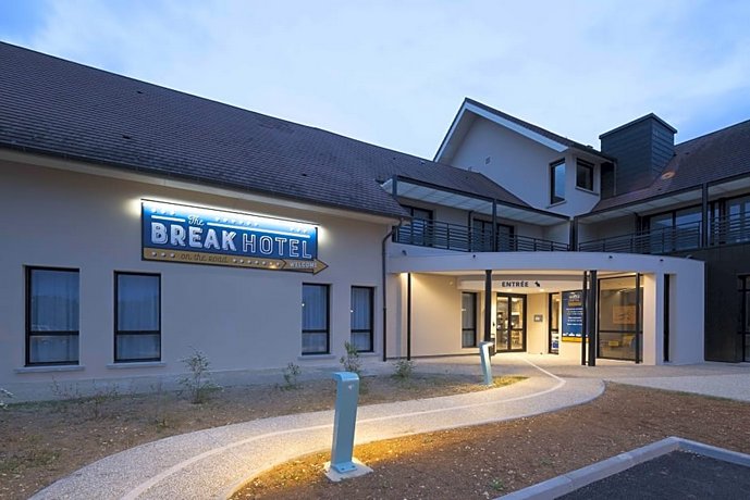 Break Hotel