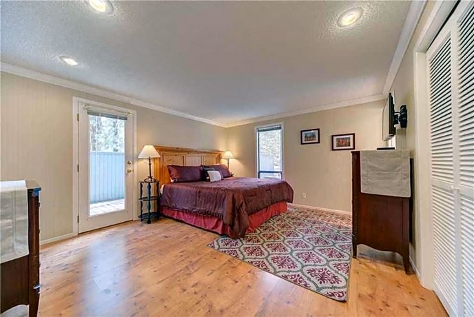Quail Lane 11