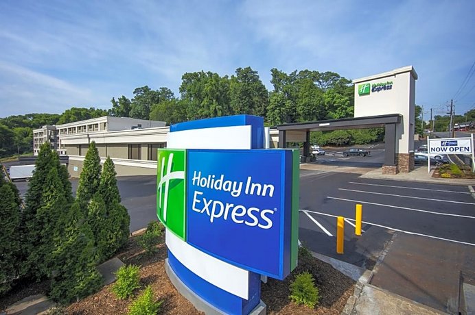 Holiday Inn Express Athens - University Area