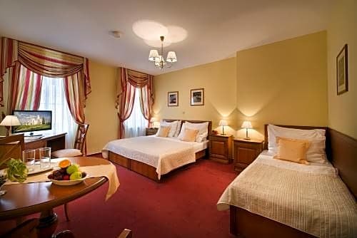 Hotel Podhrad