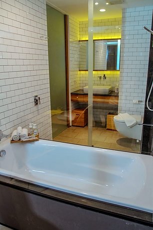 Nagomi Suites