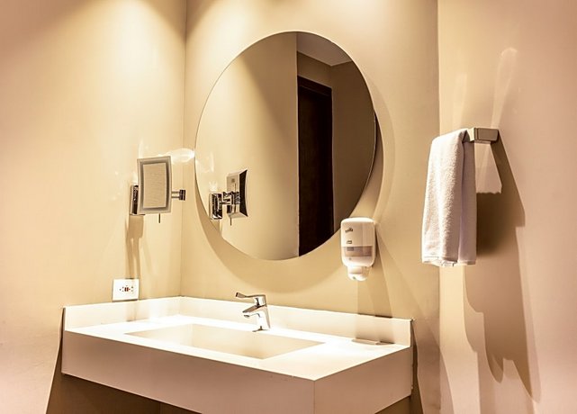 Hotel F25