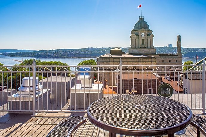 Les Lofts du Tresor by Les Lofts Vieux Quebec